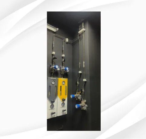 MANIFOLDS 28